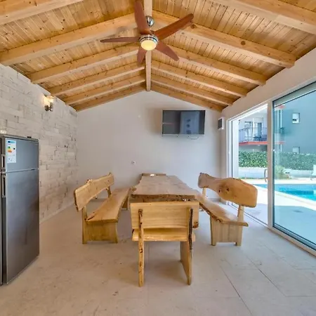 Maestral 3 Apartment *